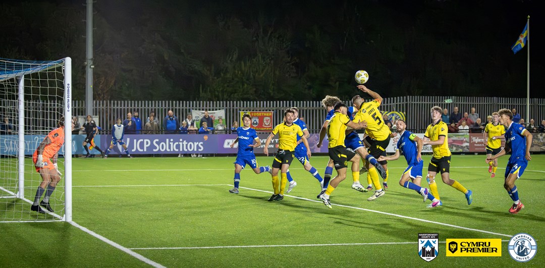 H'west County v Cambrian Utd